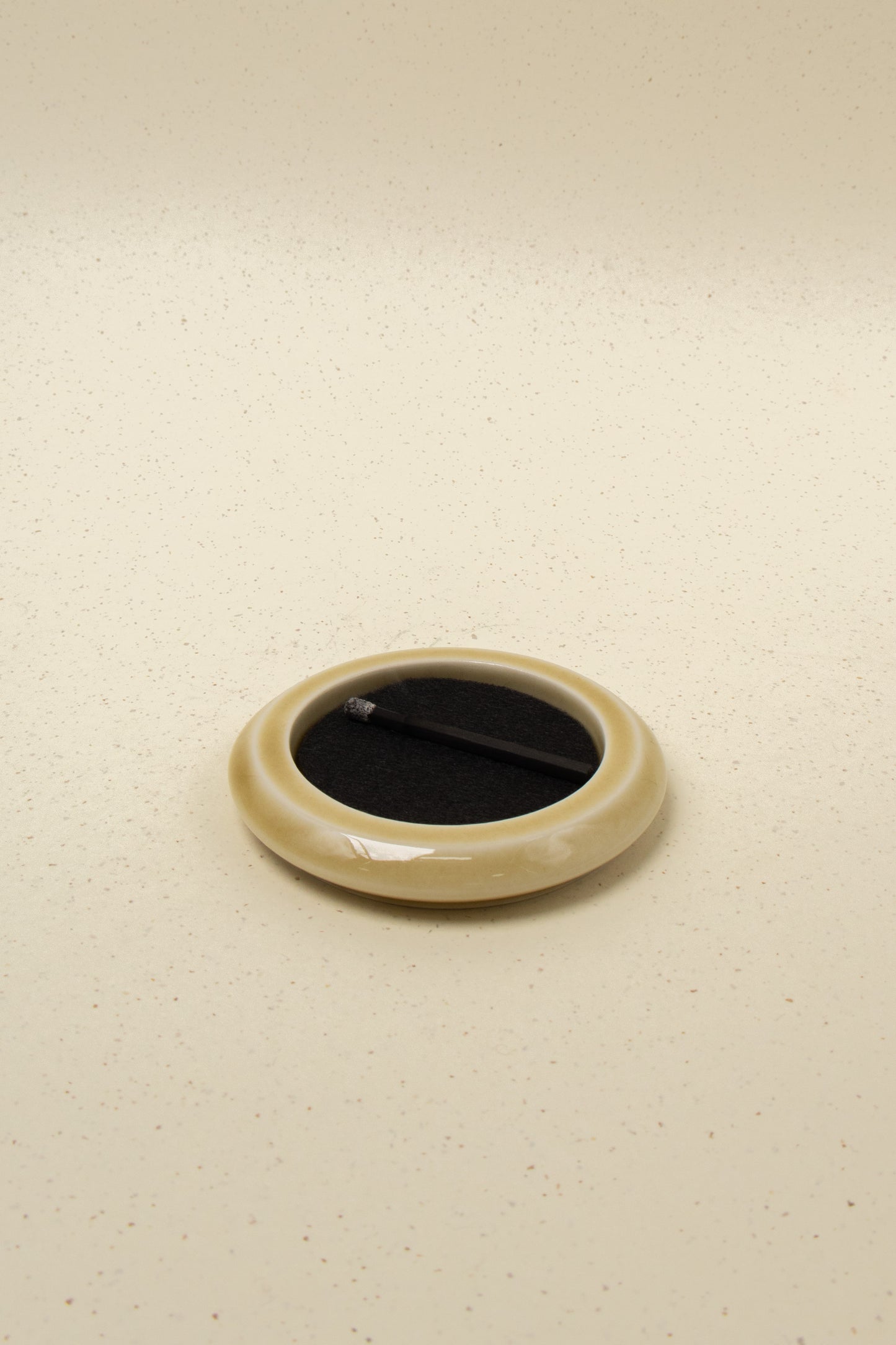 Hibi Seto Tray: Round Kiesto (Yellow) - Scented